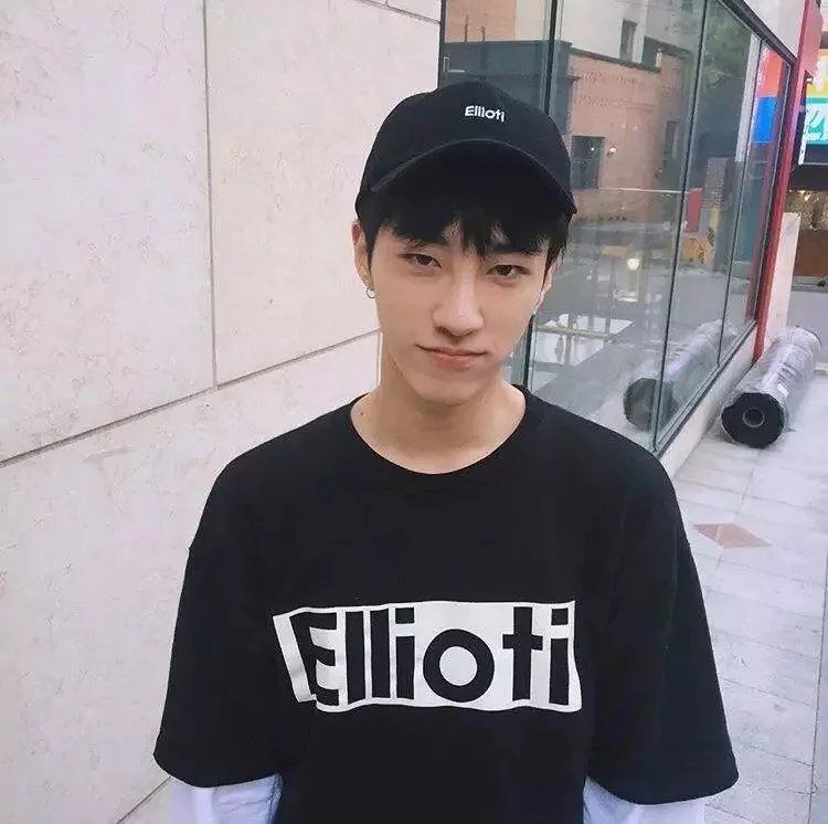 尹冠雅梦