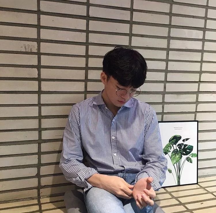 詹超瑾凤