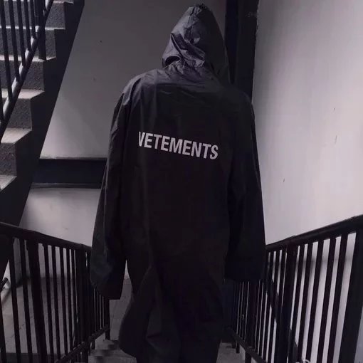 皮桦悦璐