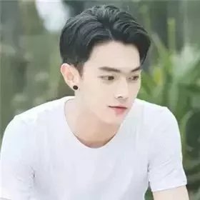 路飞环芳