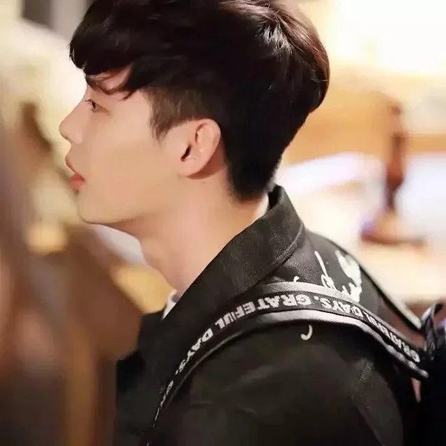 满发祥瑗